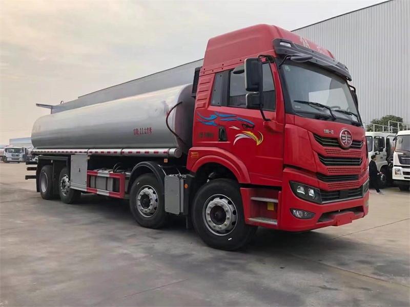 ?解放前四后六22方減水劑運(yùn)輸車(chē)