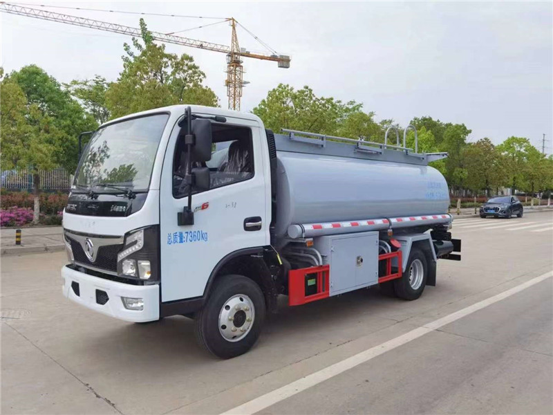 東風(fēng)福瑞卡7方供液車(chē)